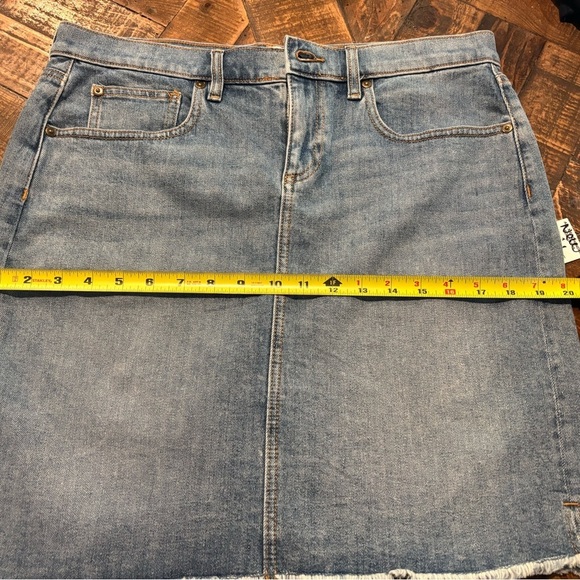LOFT NWT Ann Taylor Loft Women's 10
Denim Pencil Skirt Raw Hem - Picture 8 of 12